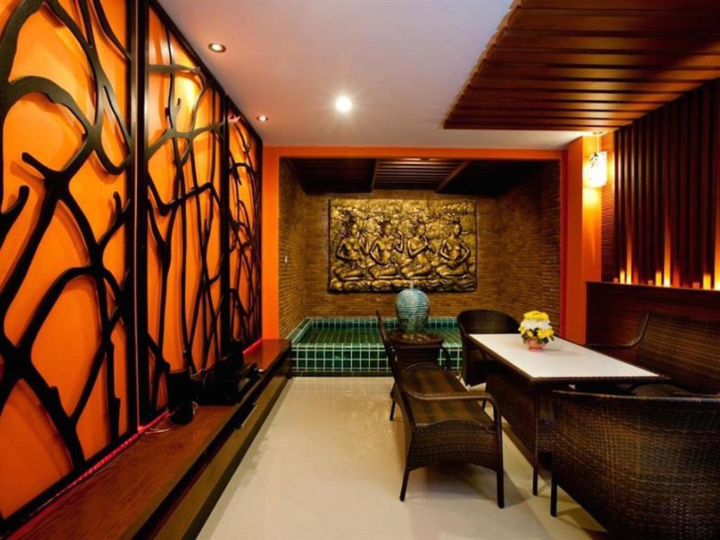 Deva Suites Patong Пхукет Экстерьер фото