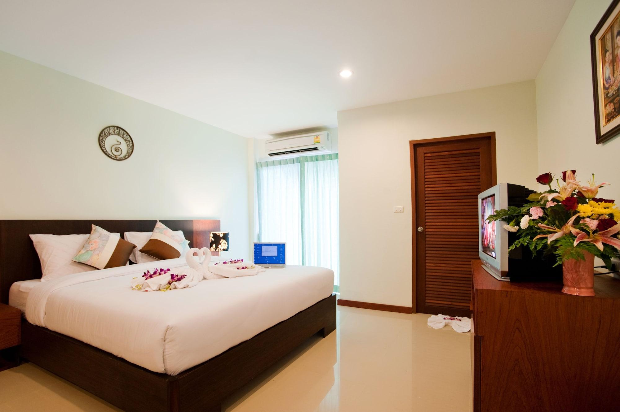 Deva Suites Patong Пхукет Экстерьер фото