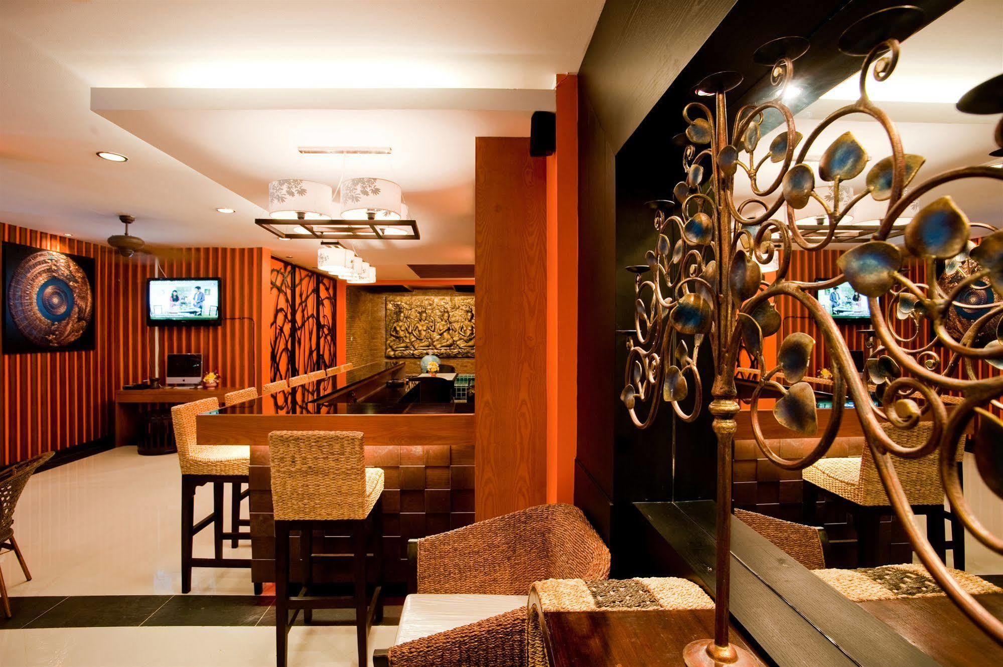 Deva Suites Patong Пхукет Экстерьер фото