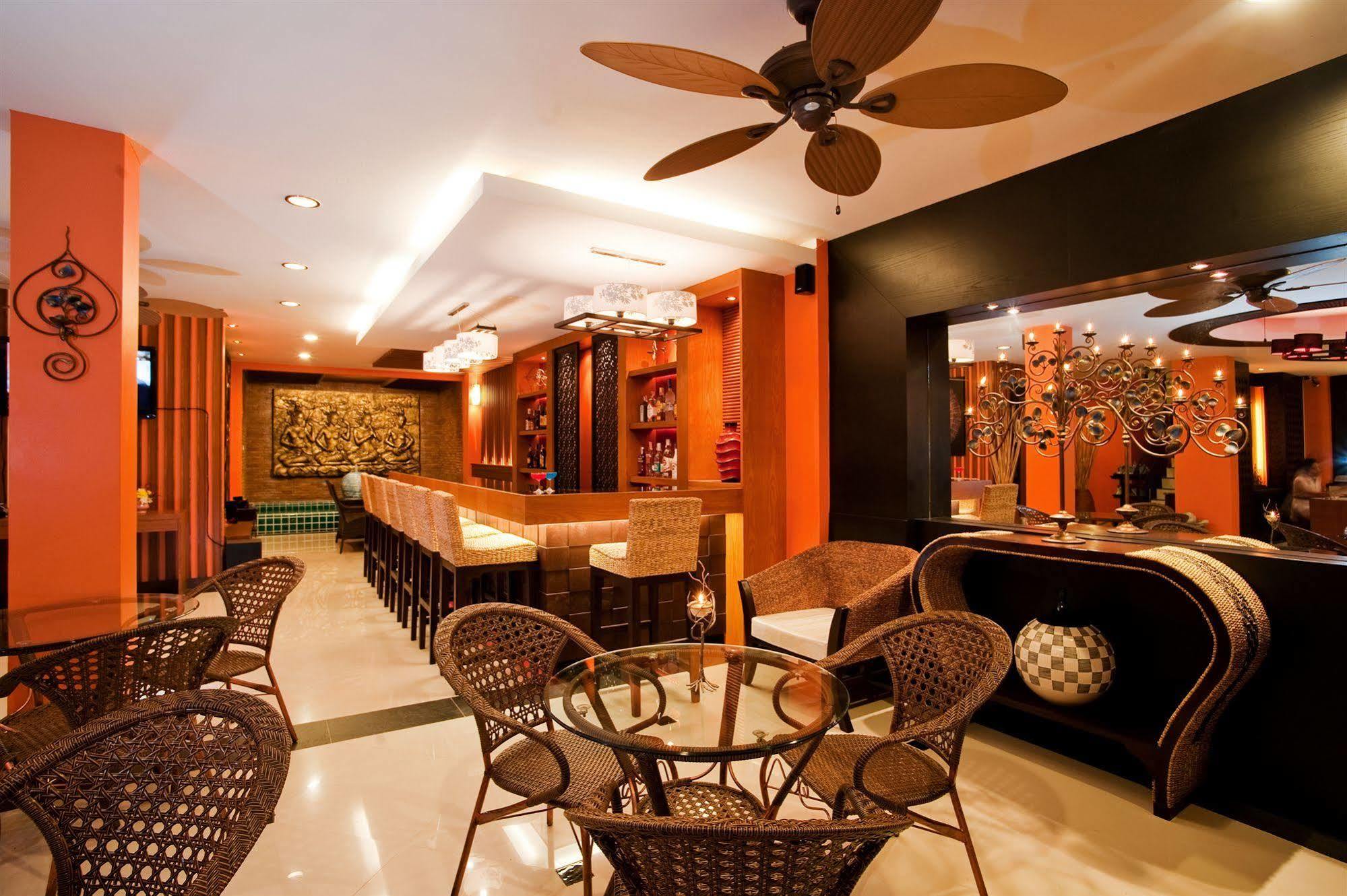 Deva Suites Patong Пхукет Экстерьер фото